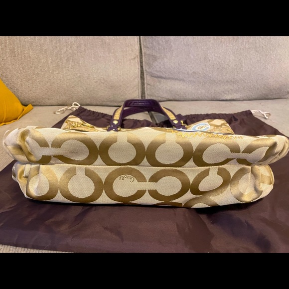 Coach Poppy Graffiti Appliqué Glam Tote - Picture 7 of 10